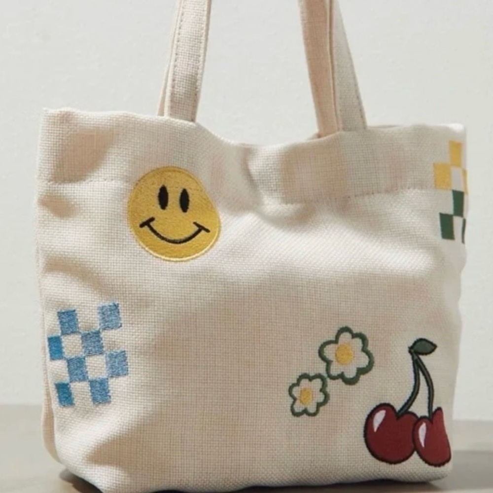 Urban Outfitters Small Tote.  Excellent condition - Picture 2 of 9